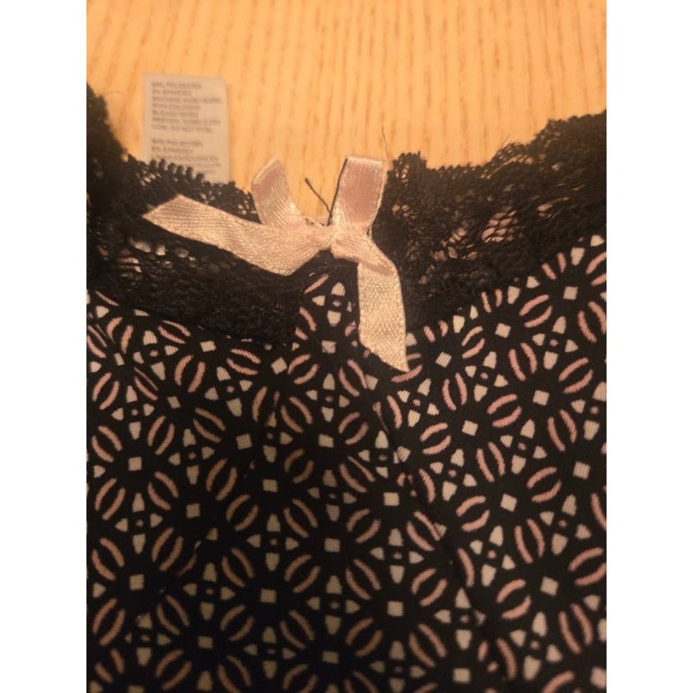 Marilyn Monroe Black White Geometric Lace Trim Chemise Nightgown 2X Pink Bows - Picture 4 of 4